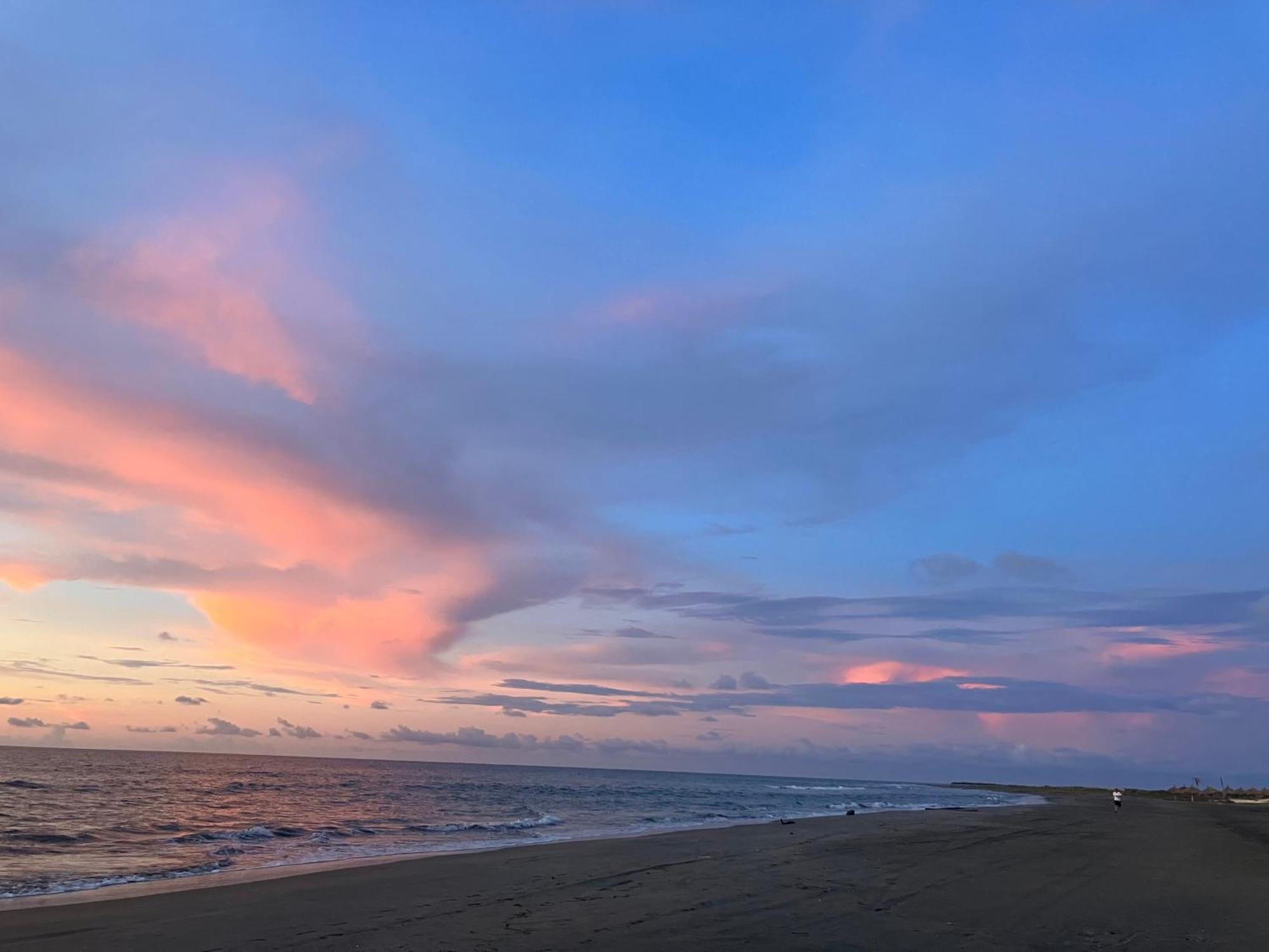 Atardeceres Casa De Playa Guest house Cartagena